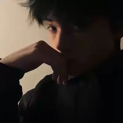 于希月